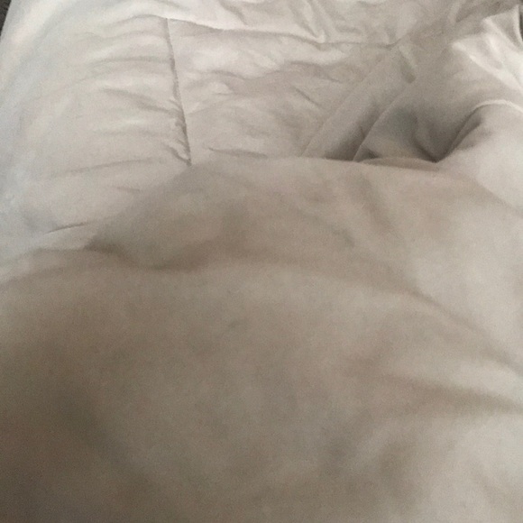 Meet your Posher, Aleeda - Picture 1 of 1